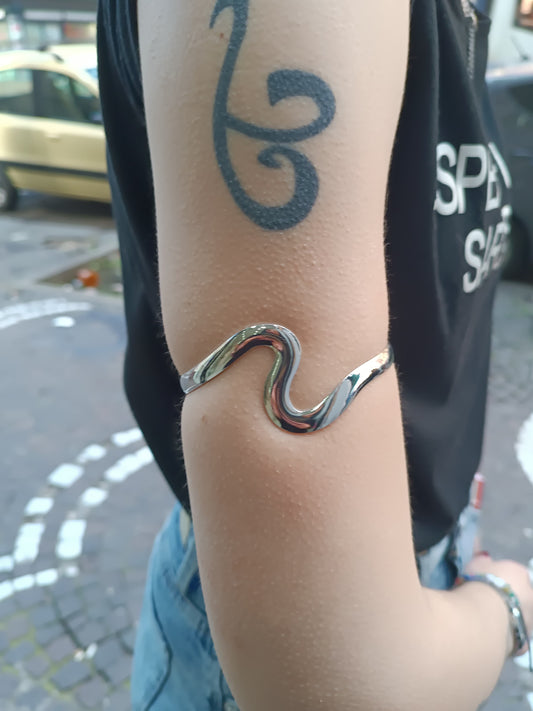 BRARMCUFF/11